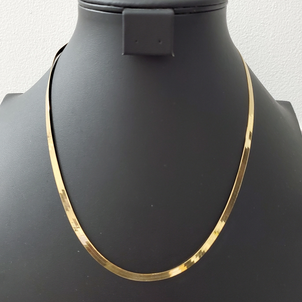 Heavy / Timeless 14K Gold Herringbone Necklace – Sleek Elegance